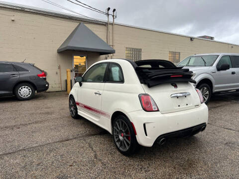 2013 FIAT 500c Abarth