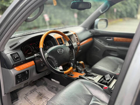 2004 Lexus GX 470