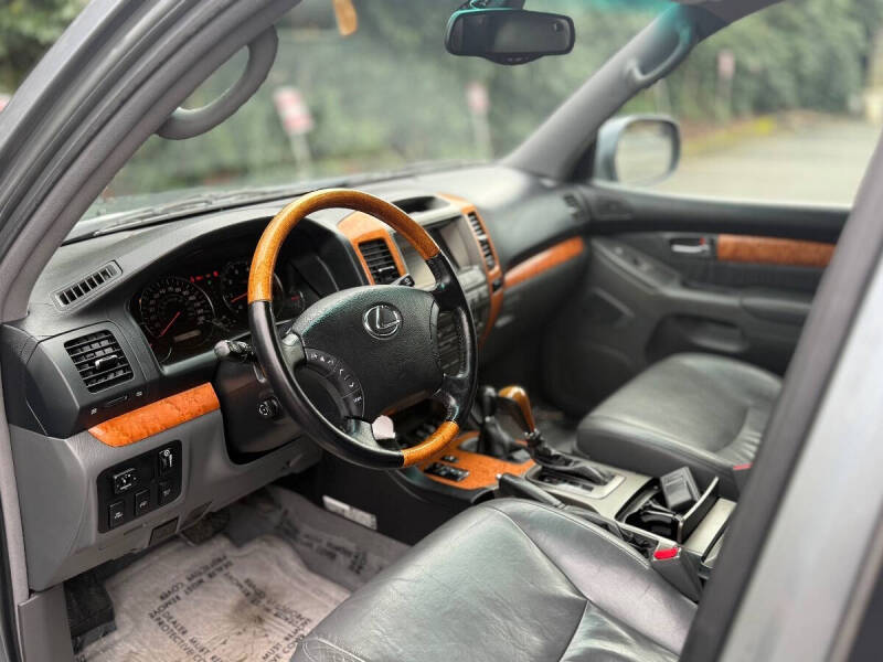 2004 Lexus GX 470