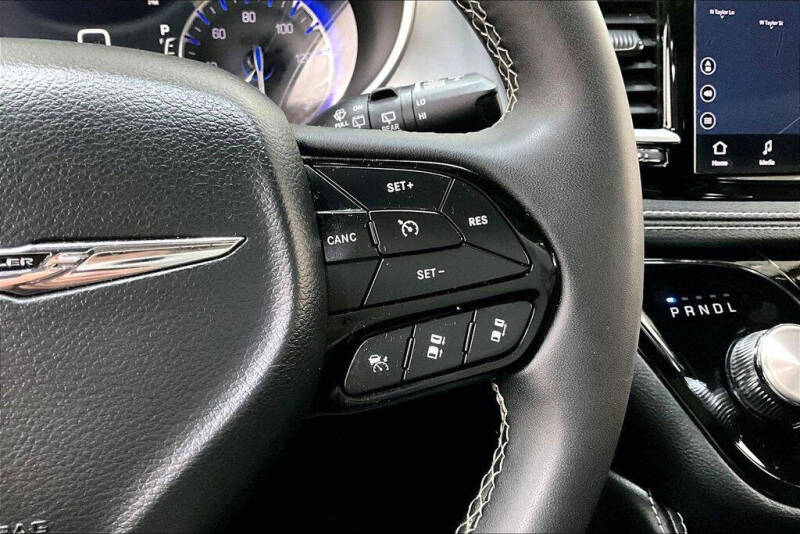 2025 Chrysler Pacifica Limited