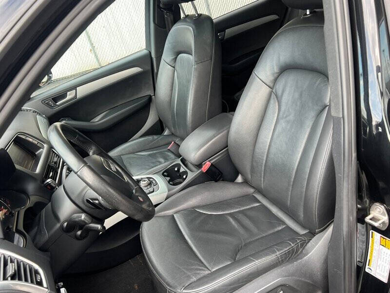 2012 Audi Q5 3.2 quattro Premium Plus