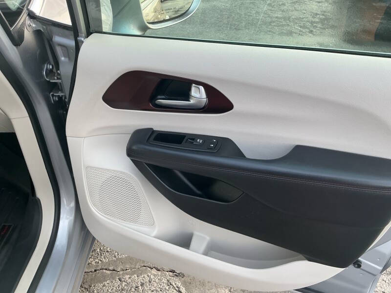 2017 Chrysler Pacifica Limited