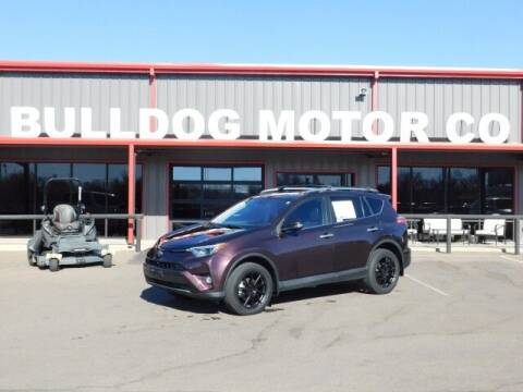 2018 Toyota RAV4 for sale at Bulldog Motor Company in Borger TX