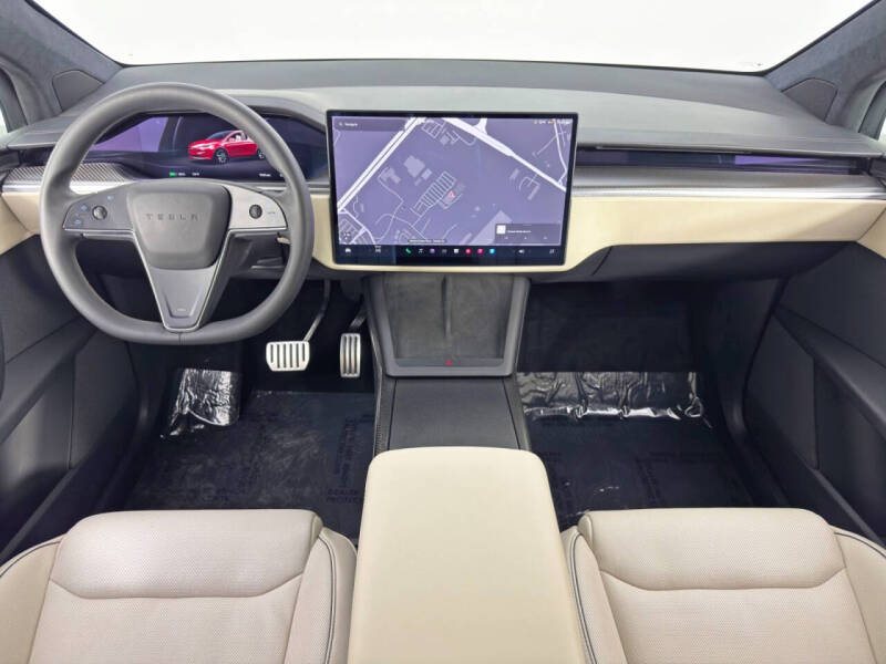2022 Tesla Model X Plaid