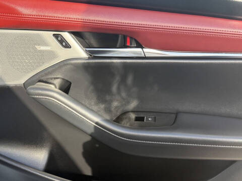 2024 Mazda Mazda3 Hatchback 2.5 S Premium