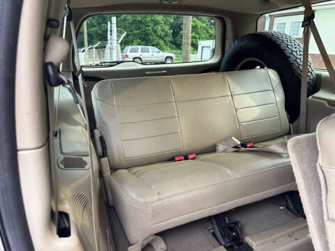 2005 Ford Excursion Limited