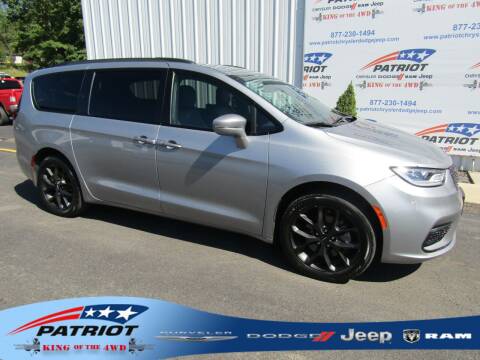 2021 Chrysler Pacifica for sale at PATRIOT CHRYSLER DODGE JEEP RAM in Oakland MD