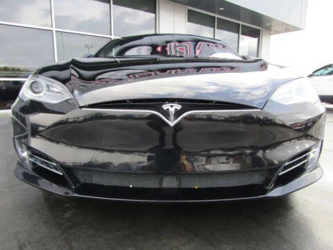 2015 Tesla Model S
