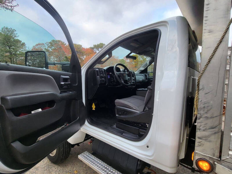 2021 Chevrolet Silverado 5500HD