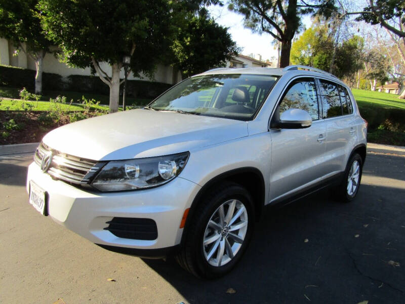 2017 Volkswagen Tiguan for sale at E MOTORCARS in Fullerton CA