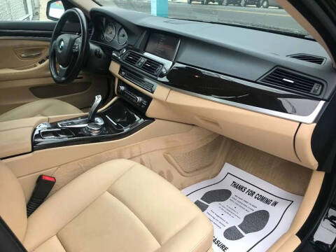 2015 BMW 5 Series 528i xDrive