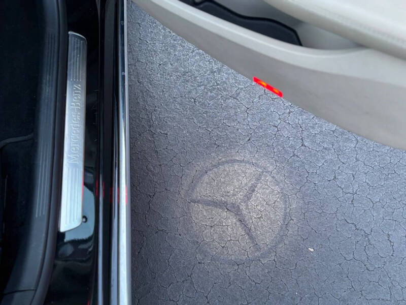 2019 Mercedes-Benz C-Class C 300 4MATIC