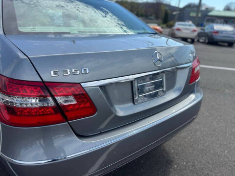 2010 Mercedes-Benz E-Class