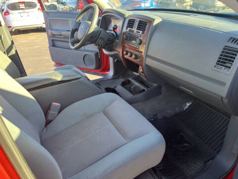 2005 Dodge Dakota SLT