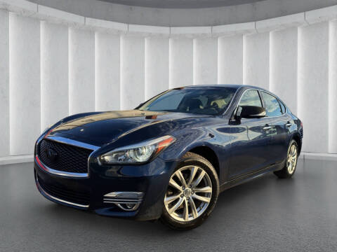 2019 Infiniti Q70 for sale at Star Cars LLC in Glen Burnie MD