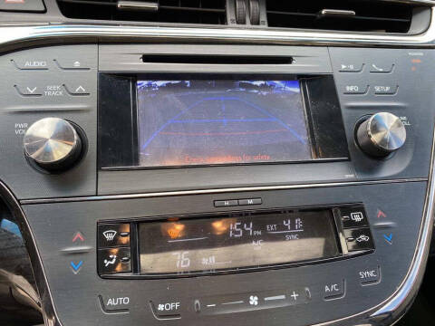 2013 Toyota Avalon Hybrid XLE Premium