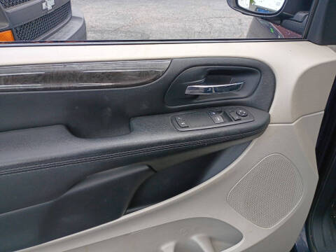2015 Dodge Grand Caravan SE