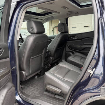 2017 GMC Acadia SLT-1