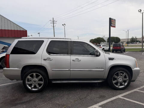 2010 Cadillac Escalade Luxury