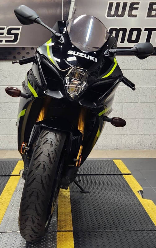 2023 Suzuki GSX-R1000R