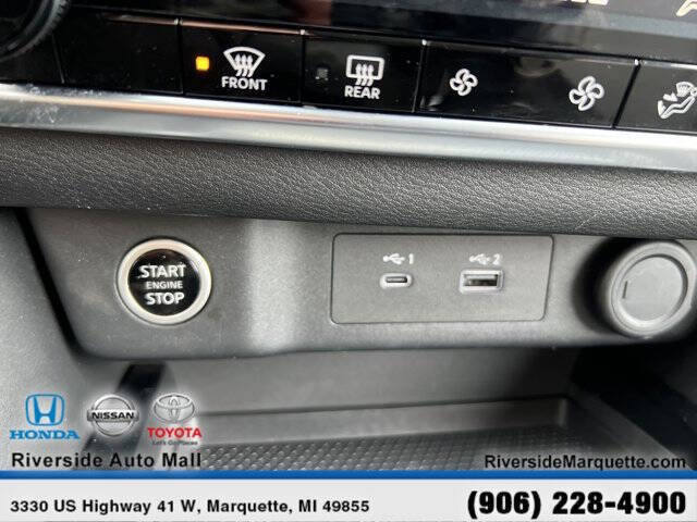 2023 Nissan Rogue SV