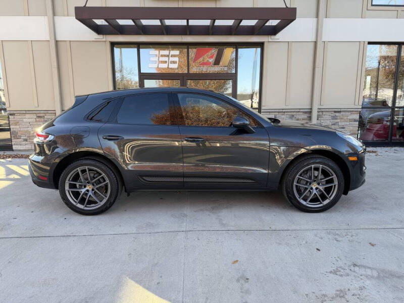 2022 Porsche Macan