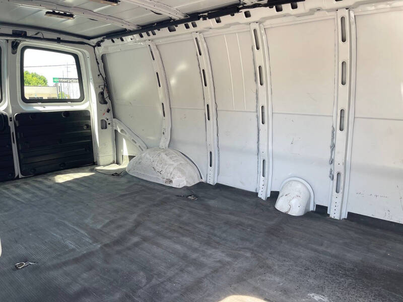 2018 Chevrolet Express 2500