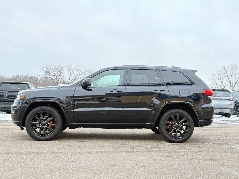 2017 Jeep Grand Cherokee Laredo