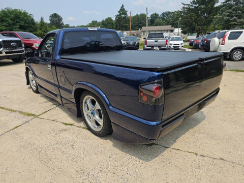 1998 Chevrolet S-10 LS