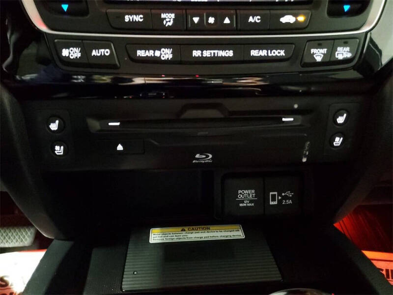 2022 Honda Pilot Black Edition