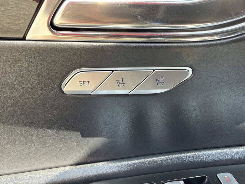 2025 Genesis GV80 2.5T Standard