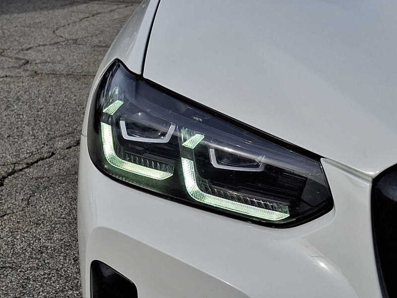 2023 BMW X4 xDrive30i