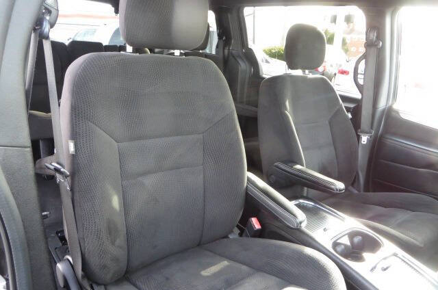 2015 Dodge Grand Caravan SXT Plus