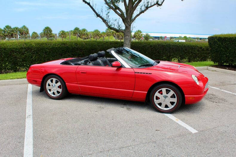 2002 Ford Thunderbird Deluxe