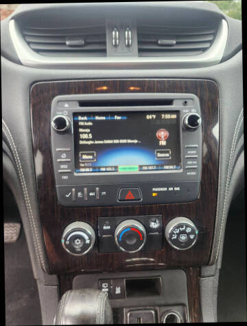 2017 Chevrolet Traverse LT