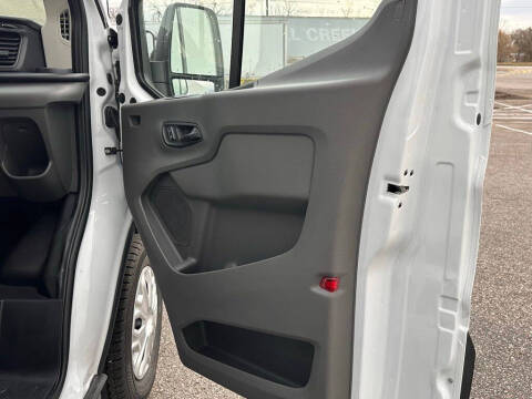2025 Ford Transit