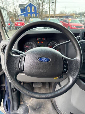 2013 Ford E-Series E-350 SD