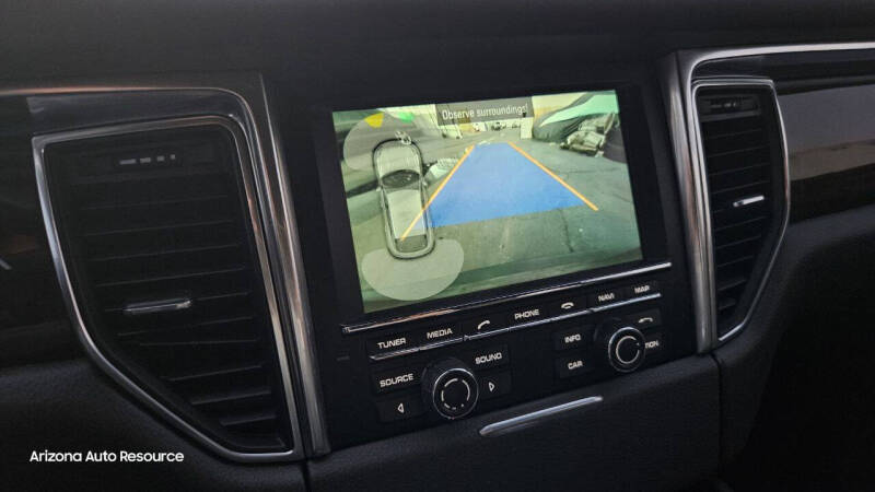 2015 Porsche Macan S