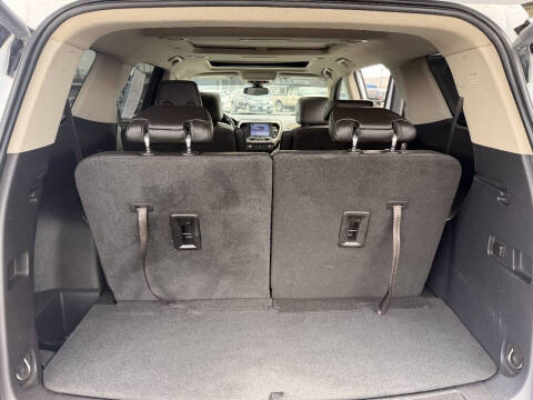 2019 GMC Acadia Denali