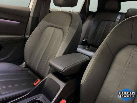 2024 Audi Q4 e-tron quattro Premium Plus 50