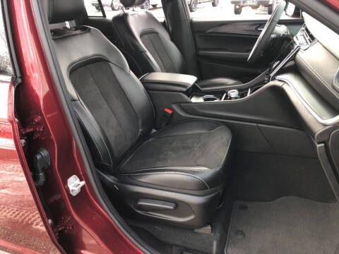 2024 Jeep Grand Cherokee Altitude