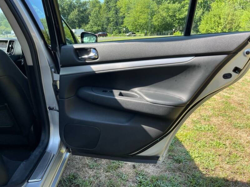 2012 Infiniti G37 Sedan x