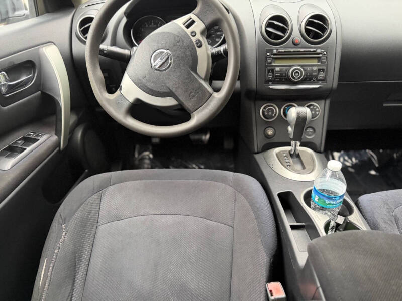2011 Nissan Rogue S