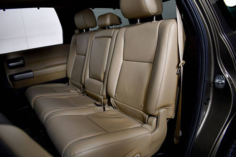 2014 Toyota Sequoia Limited