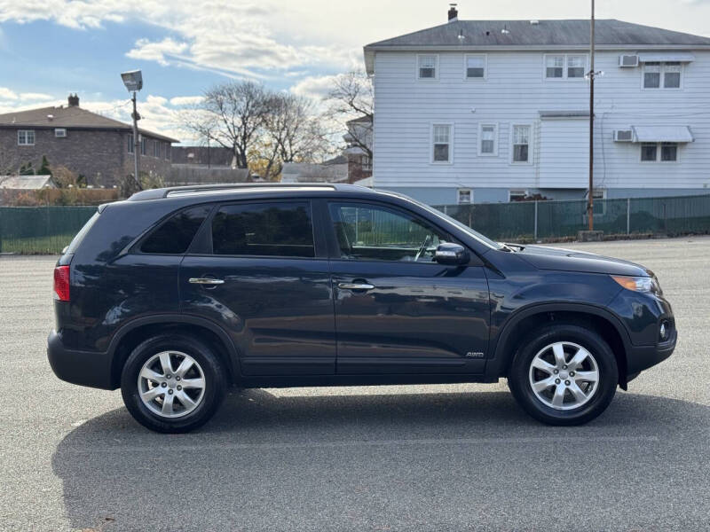 2013 Kia Sorento LX