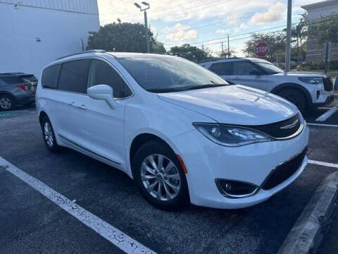 2018 Chrysler Pacifica Touring L Plus