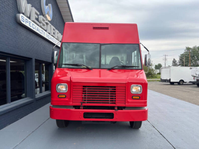 2016 Ford Step Van