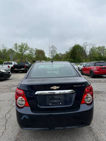 2016 Chevrolet Sonic LT Auto