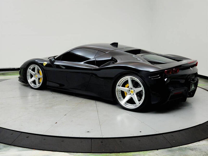 2022 Ferrari SF90 Stradale