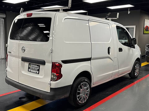 2015 Nissan NV200